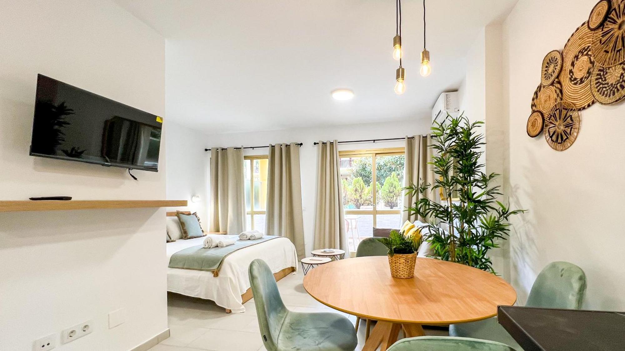 Apartment Oleholidays 201 Romana Playa Junto Al Mar Marbella
