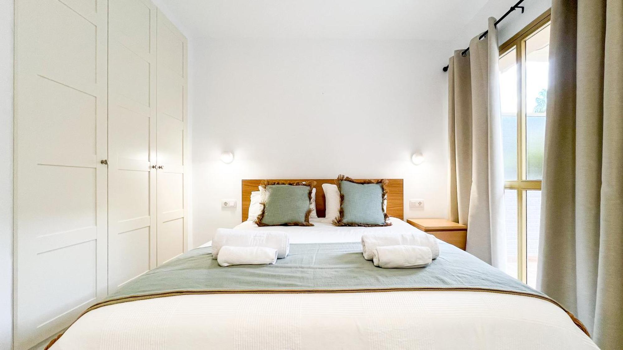 Oleholidays 201 Romana Playa Junto Al Mar Apartament Marbella